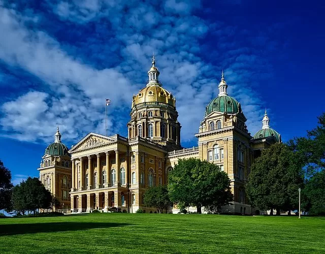 iowa-from pexels-pixabay-236541